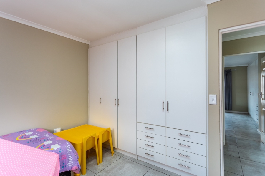 3 Bedroom Property for Sale in Windsor Park Estate Western Cape